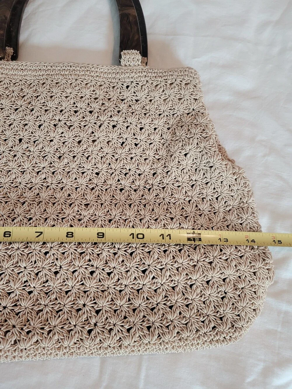 Vintage Liz Claiborne Cream Crochet Star Stitch Handbag Tortoiseshell Handle